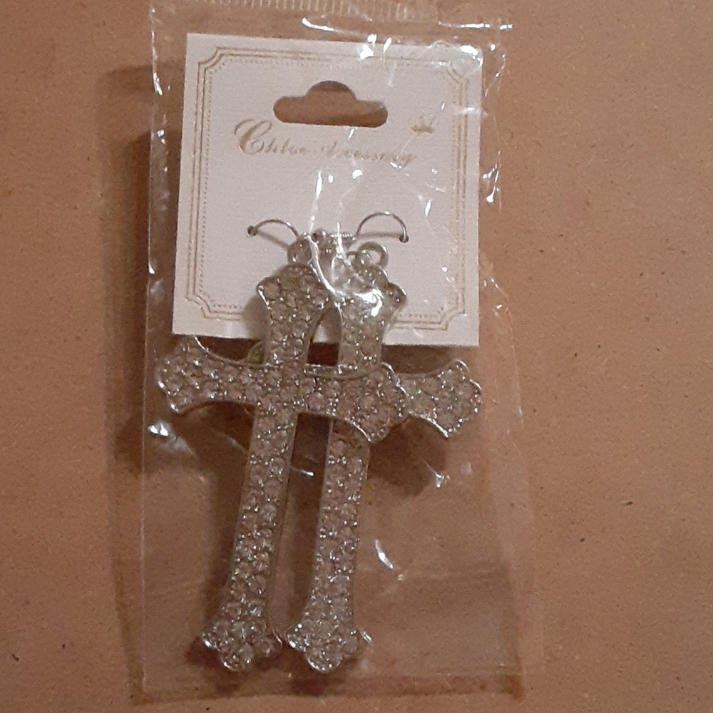 Chloe Accessory Earrings